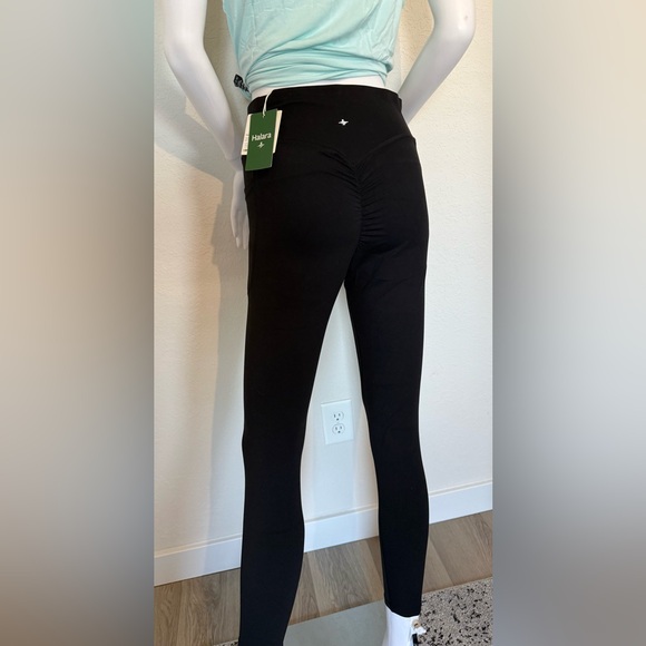 Halara Curve Hugging Ultra Sculpt Leggings-Black NWT - Picture 2 of 7